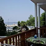 Mira Mare *