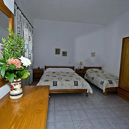 Apartment Mira Mare *